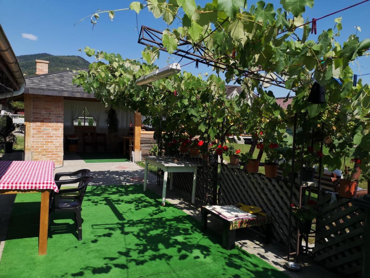 Casa Gotika Guest House Vama  Exterior foto