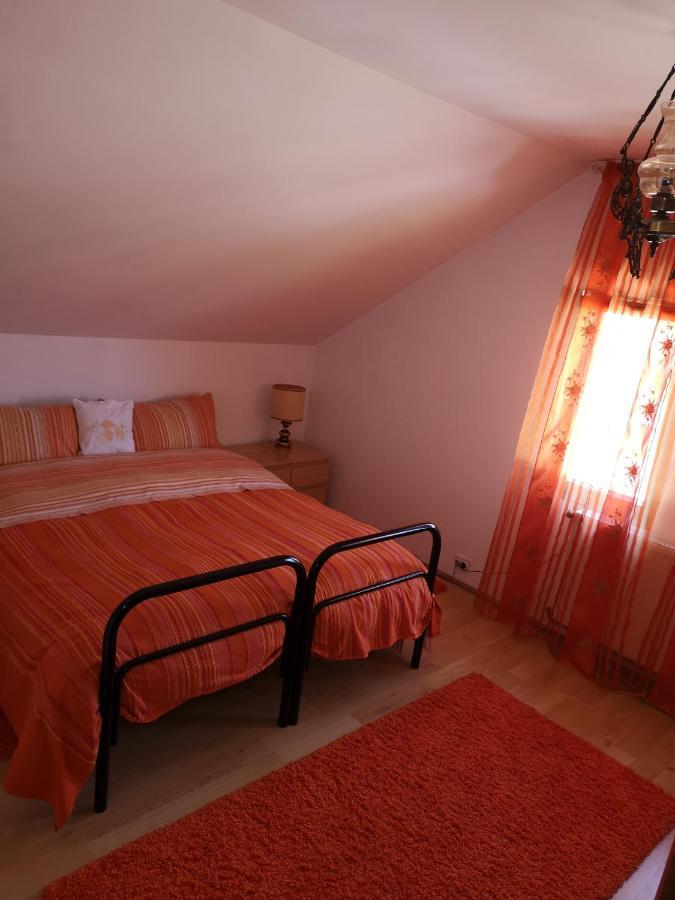 Casa Gotika Guest House Vama  Exterior foto
